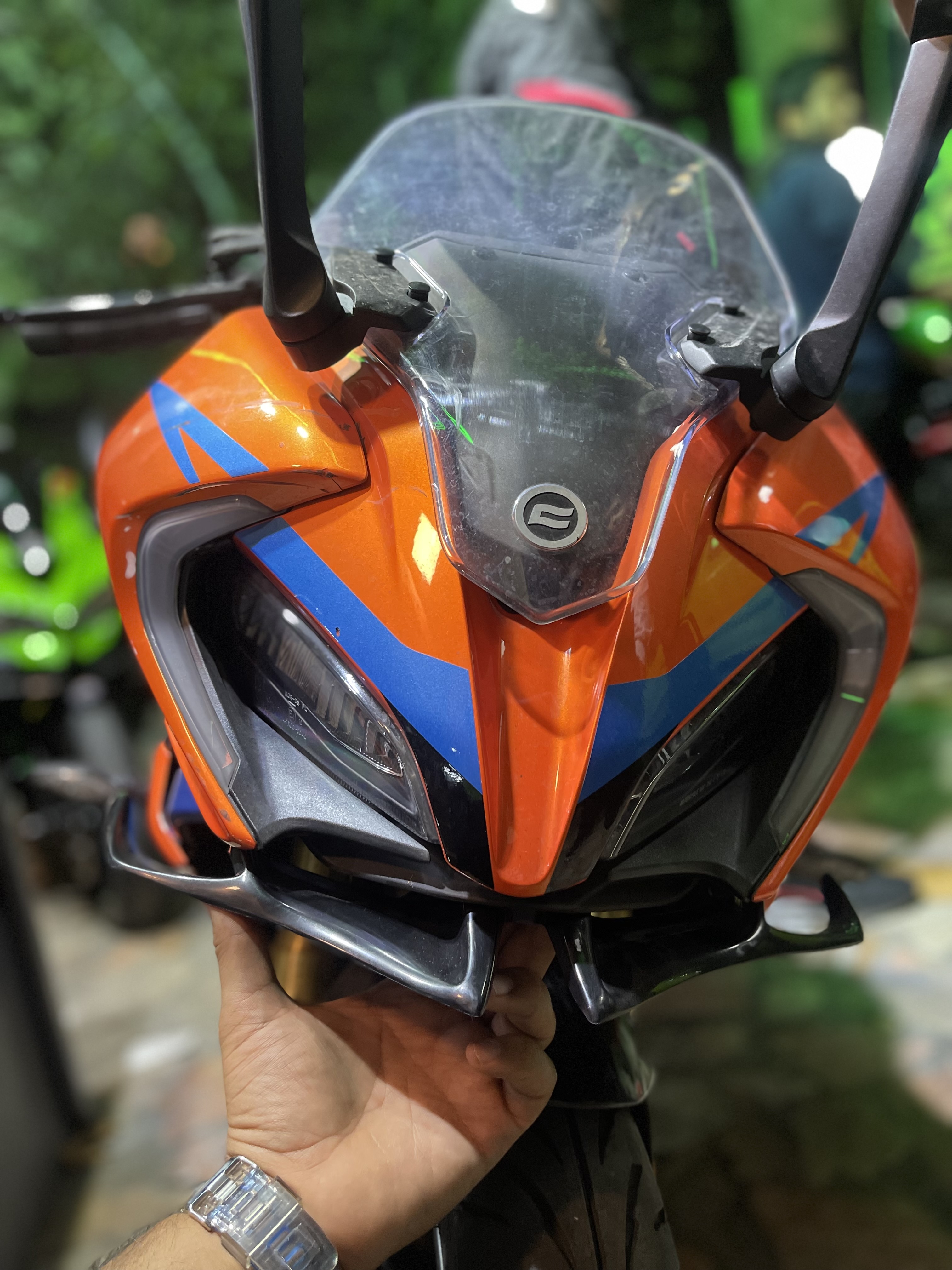 کایت زیر چراغ cf250sr